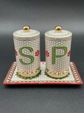 Anthropologie Festive Bistro Tile Salt Pepper Shaker Handpainted Wreath Tray New