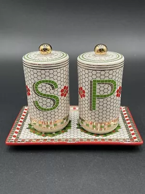 Anthropologie Festive Bistro Tile Salt Pepper Shaker Handpainted Wreath Tray New