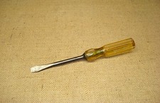 VINTAGE STANLEY HEAVY DUTY SCREWDRIVER 7/16" BLADE YELLOW LUCITE HANDLE USA TOOL