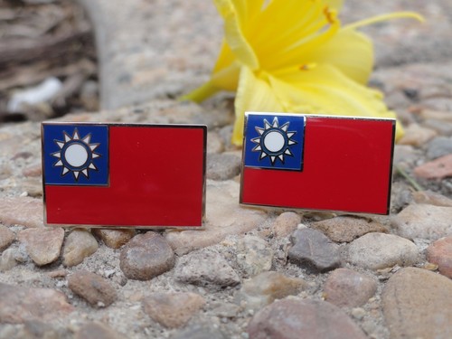 Taiwan Drapeau Boutons Chine Chinois Asie Est Asiatique Taïwanais République - Photo 1 sur 2