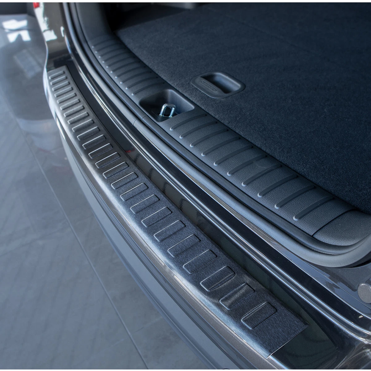 Film Protection Seuil Chargement Luxshield – Hyundai I30 Fastback 3, Effet Carbone