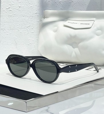 MAISON MARGIELA X GENTLE MONSTER Sunglasses   Model：MM211  Size: 56口16-144