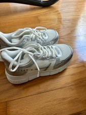 Children  s Roller Skates Shoes Sneakers 2 In 1 Retractable Wheels Size 4Y