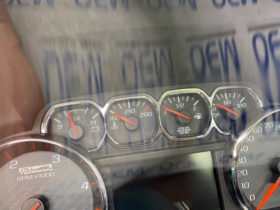 GMC SIERRA 2500 3500 2015-2017 6,6 L instrumento velocímetro cuadro calibre 63 k OEM Foto 3 de 4