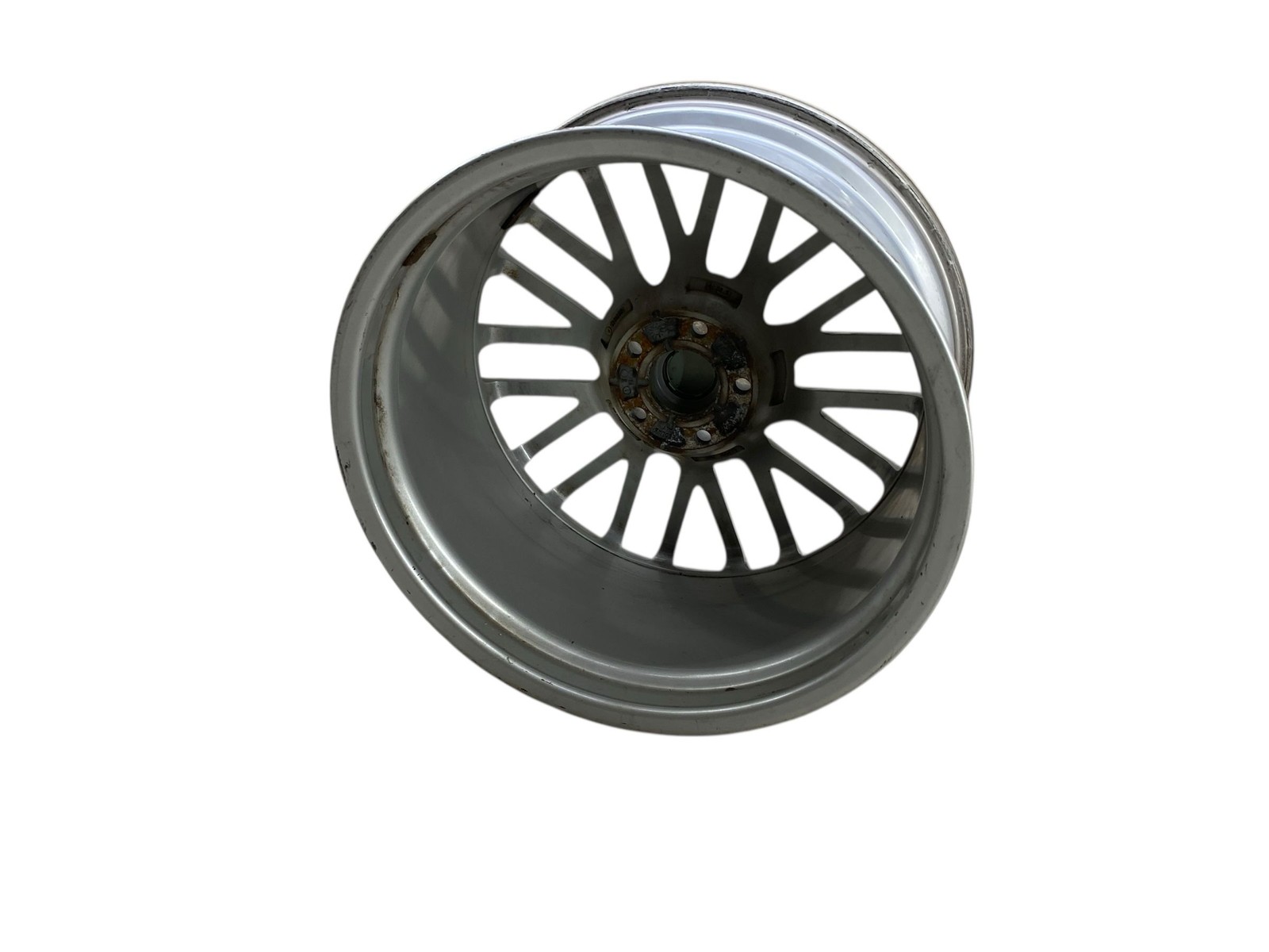 Aston Martin Vantage 2009 Rear Wheel P/N 9G331007BB