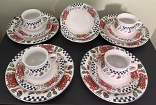 Campbell’s Soup Serving Set by Gibson – 1997 Vintage Collection 14-Pc Set-EC