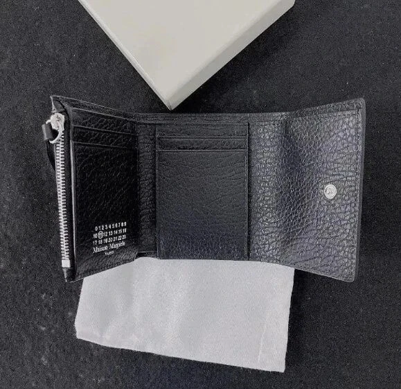 Margiela Maison Margiela Cartera Triple Plegable Negra Moda Accesorios Outlet Foto 3 de 4
