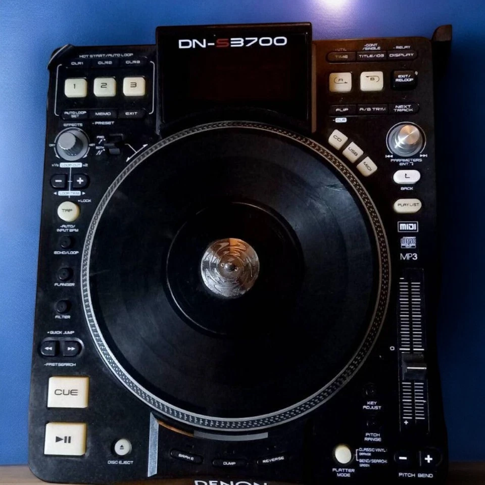 Denon DJ DN-S3700 Pair Digital Media Turntable Tested/working - Image 3 of 4