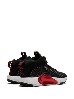 NEU  JORDAN JUMPMAN 2021  GR.44