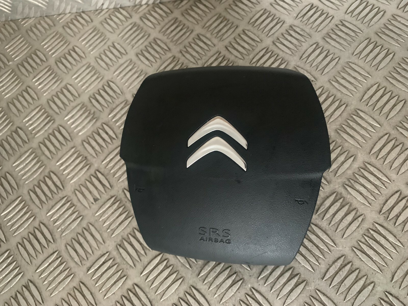 Picture 1 of 5