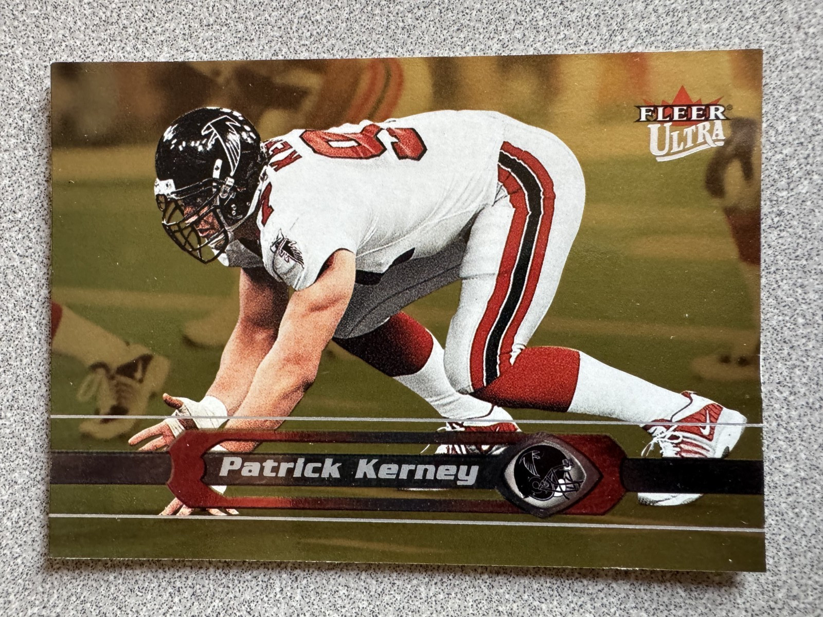 2002 Fleer Ultra Patrick Kerney Gold Medallion Parallel Card #126 Falcons