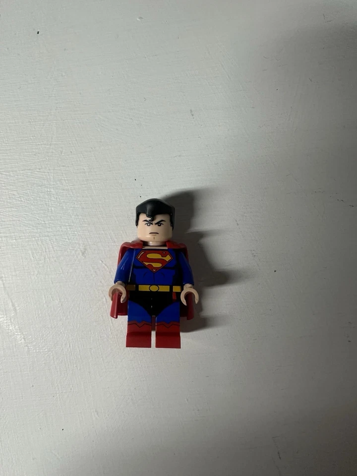 Minifigura personalizada LEGO Anormal Superman - Imagem 4 de 4