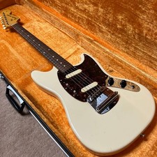 Fender Japan Mustang Mg 66 Oh 99 No.MG2569