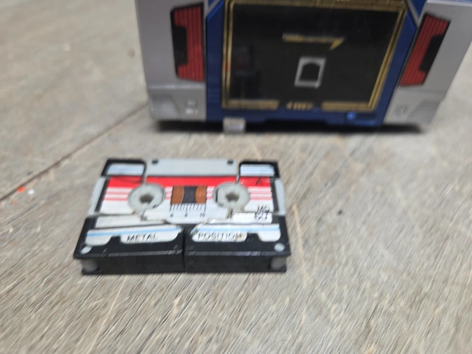 Transformers Soundwave/rewind 1984 G1 figure - Image 2 of 4