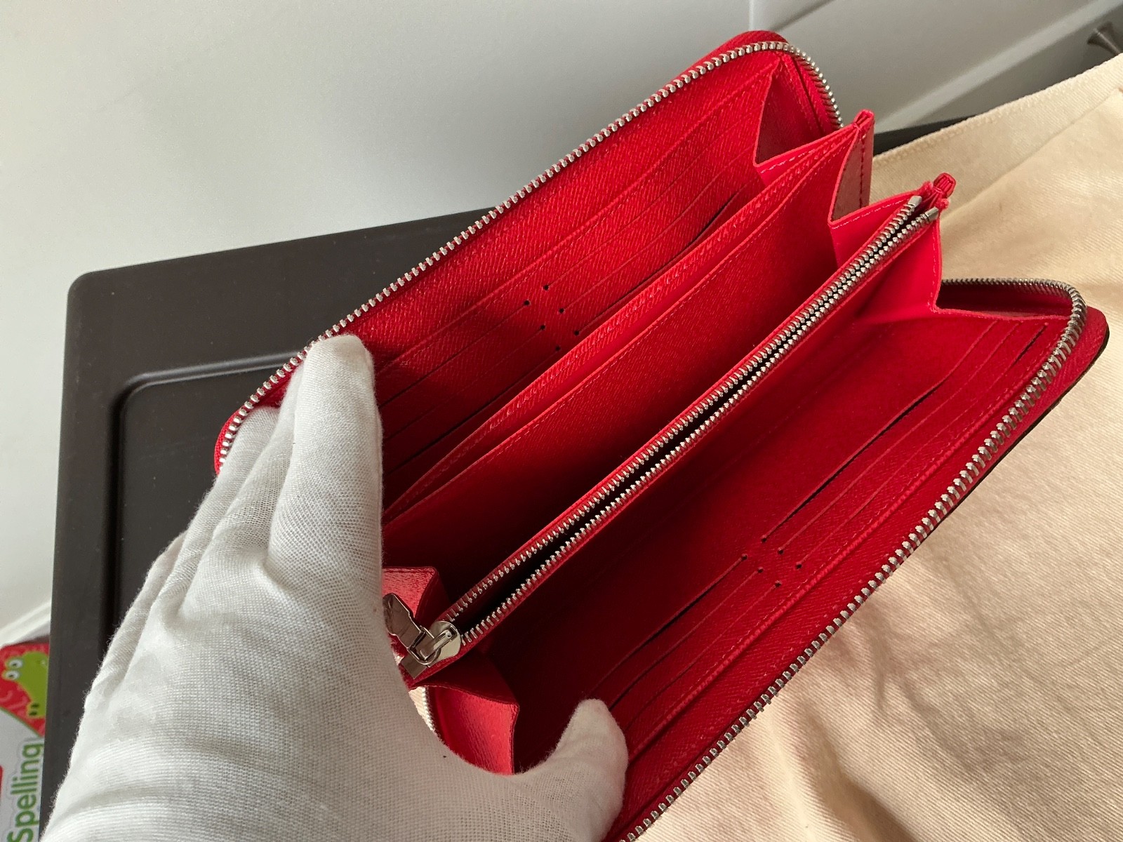 Louis Vuitton Red Epi Zip Around Wallet thumbnail 9