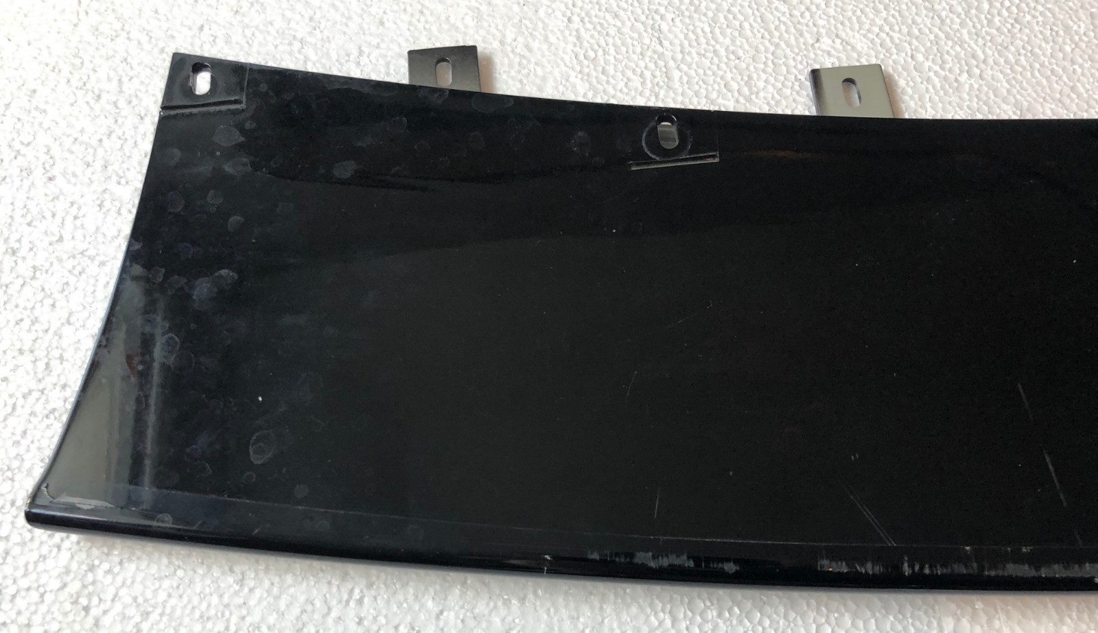 Pre-Owned OEM Lamborghini Gallargo Front Bumper Guard Insert 