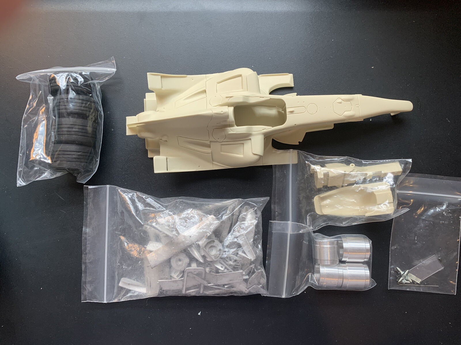 FS-MODEL 1/20 SUPER AGURI SA08 スペインGP 【公式通販】