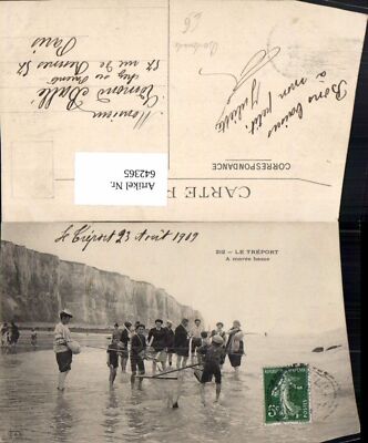 642365,Le Treport A maree basse Strand Strandleben Bademode France