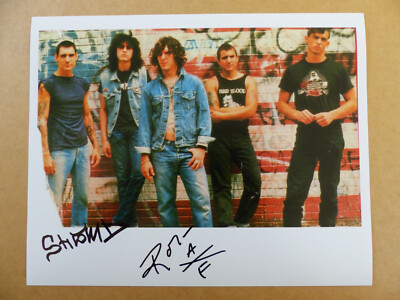 AGNOSTIC FRONT Roger Miret & Vinnie Stigma signed Autogramm signiert 20x25 Foto