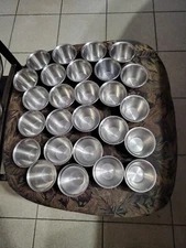 Vollrath Stainless Condiment 2.5 oz Cup Containers 46713 2.5" W x 2" H Lot Of 28