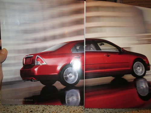Ford Fusion 2006 Deluxe Color Brochure--4 page spreads--26 pgs - Picture 4 of 5