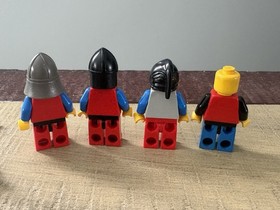 Lego 6055 Castle Lion Knights Prisoner Convoy MINIFIGURES Only