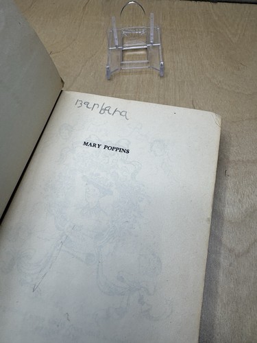 Mary Poppins P.L. Travers c 1934 (20th Printing 1947) Illust by Mary Shepard - Imagen 4 de 9