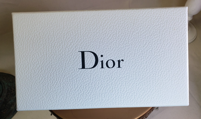Dior LUCKY by Christian Dior Eau de Parfum Spray 1.3 oz / 40m & 3