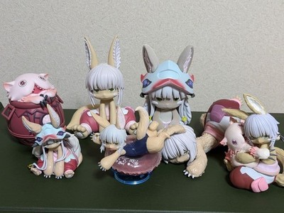 Made in Abyss Nanachi Lot Sofubi Figuren 7 Stück Set Sammlerstück Selten
