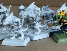 Warhammer - 12 Lizardmen Skink Archers 