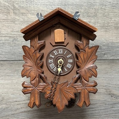 Regula Wooden Cuckoo Clock A 25-85 Made in West Germany As Is