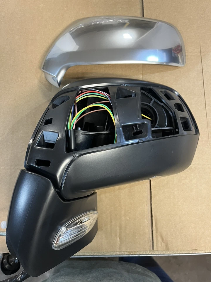 Rétroviseur gauche Chromée rabattable électriquement Peugeot 3008, 5008 NEUF - Photo 3/4