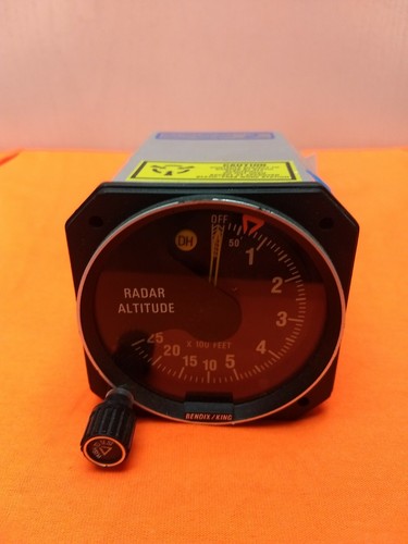 Radar Altitude P/N 066-3054-01 S/N X12200