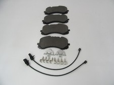 Bentley Bentayga front brake pads & sensors