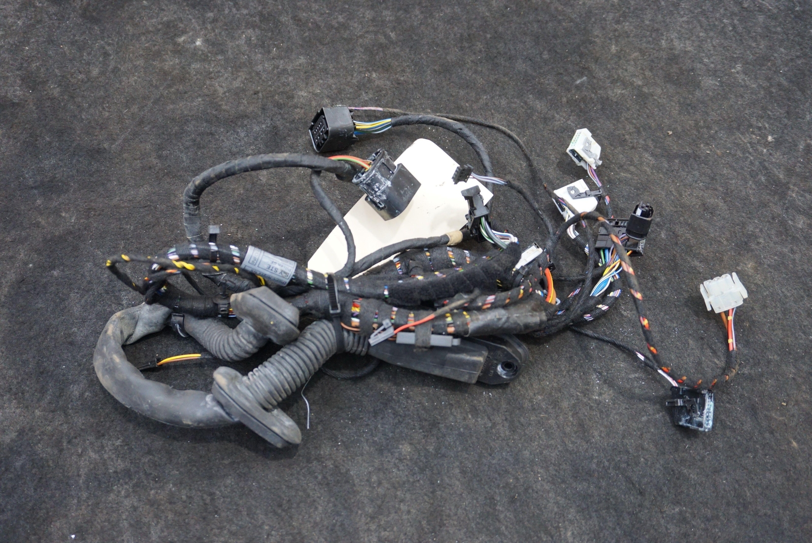 Rear Right Door Wiring Wire Harness Cable 022447 OEM Rolls Royce Phantom 2004