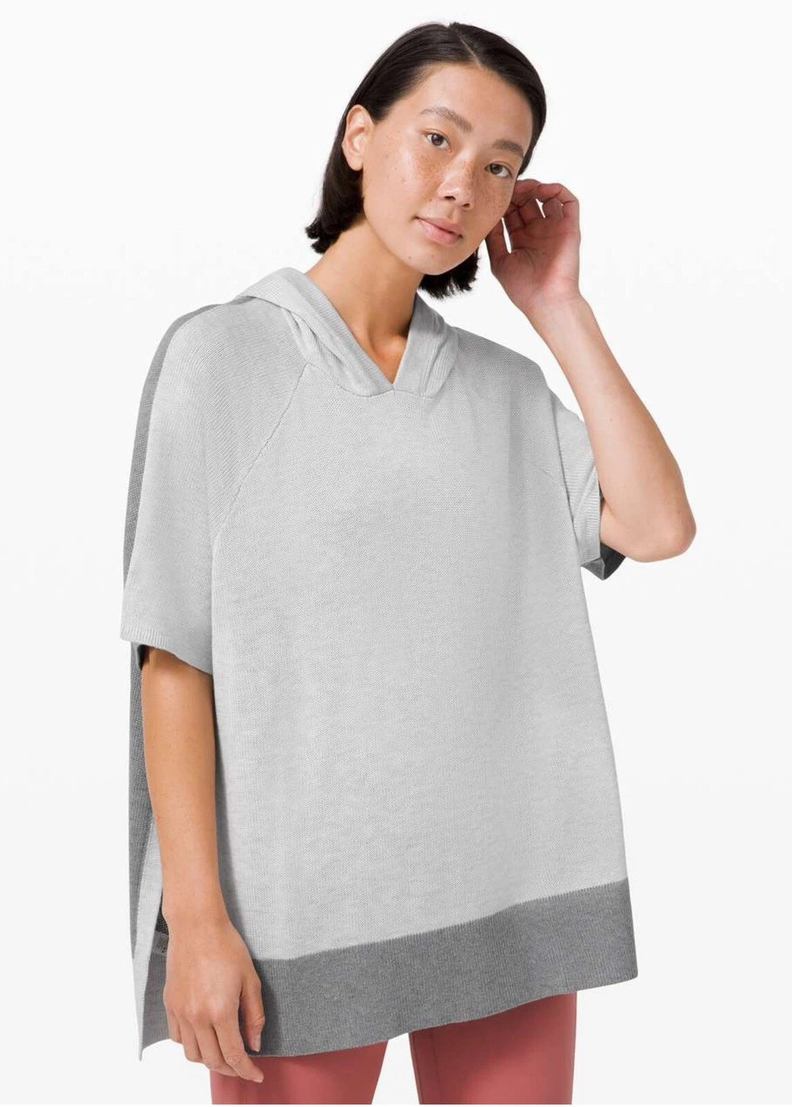 Lululemon Opened Up Poncho NWOT Size M/L Gray HCUG/HASG Cashlu Sweater