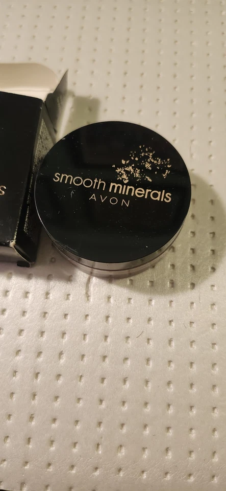 Avon Smooth Minerals Blush Rose M02 - Image 4 of 4