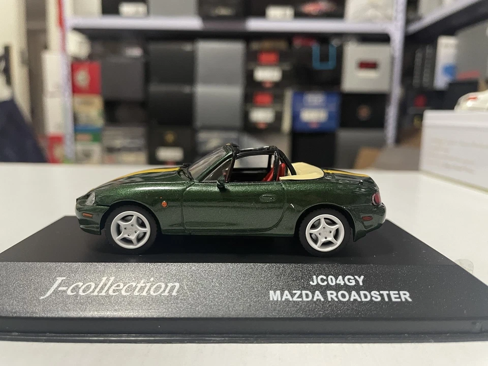 Modelo de coche 1:43 JC kyosho Mazda MX-5 Roadster NR-A MIATA  Foto 2 de 4
