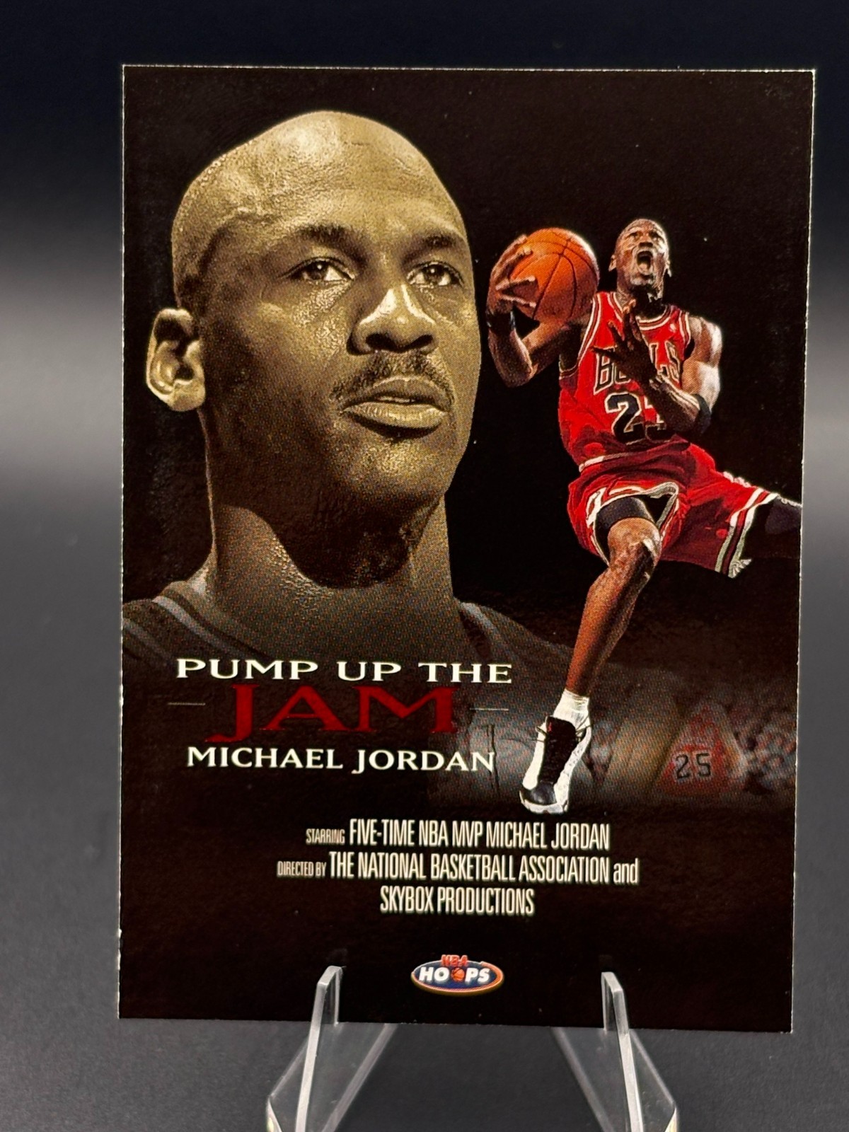 1998-99 NBA Hoops - Pump Up the Jam Michael Jordan #5 PJ