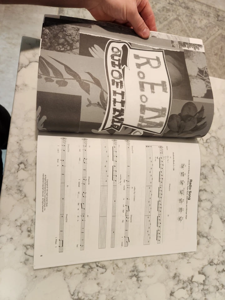 R.E.M.: Out of Time Guitar Tablature Songbook - Image 4 of 4