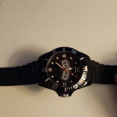 Sparo San Antonio Spurs Quartz Analog Wristwatch Black Rubber Strap Rotating