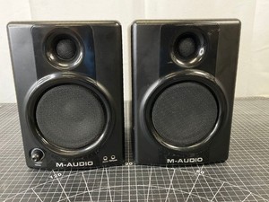 M-Audio AV 40 Studiophile Desktop Reference Speakers Studio Monitors - Tested