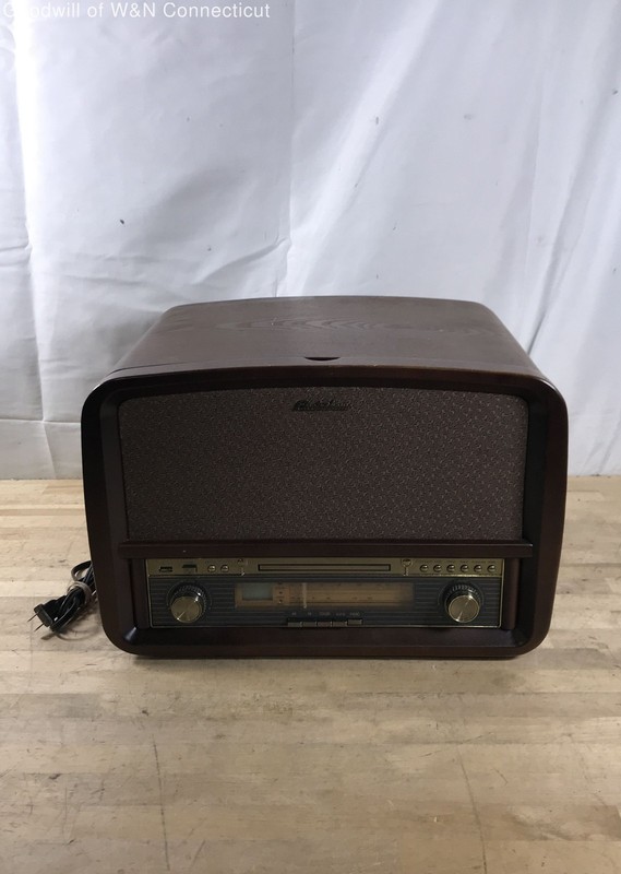Electrohome EANOS700 Signature Music System Vinyl Turntable CD AM/FM Radio Wood