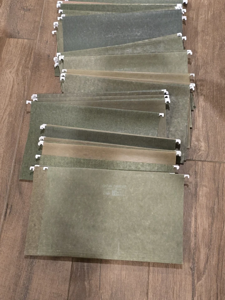 Oxford Legal Hanging File Folders No Tabs Green/Tan, 75 Count - Image 2 of 4
