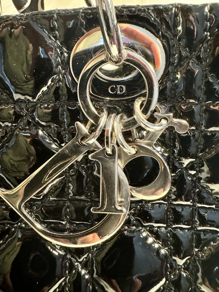 Christian Dior Cannage Quilted Black Patent Leather Shopping Tote Bag - Image 2 of 4