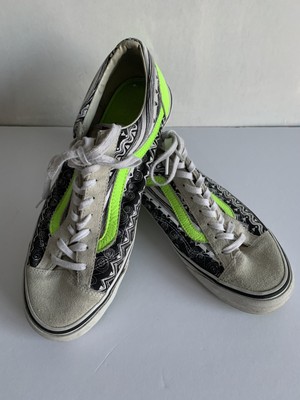 mens vans lace up