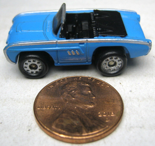 1987 GALOOB MICRO MACHINES 1963 FORD THUNDER BIRD CONVERTIBLE BLUE 1 3/8" CAR - Picture 5 of 6