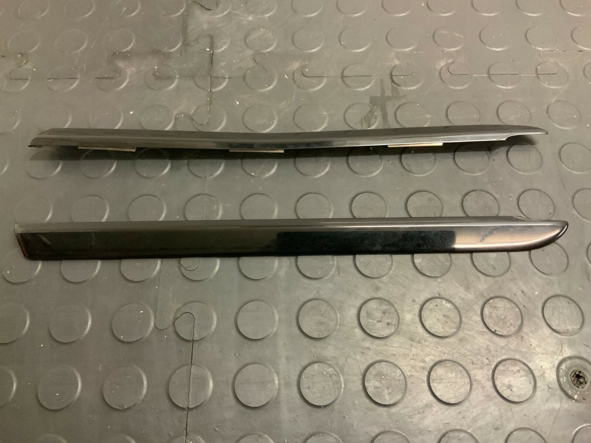 MERCEDES B-CLASS W246 PAIR OF ORNAMENTAL TRIM A2466730183  