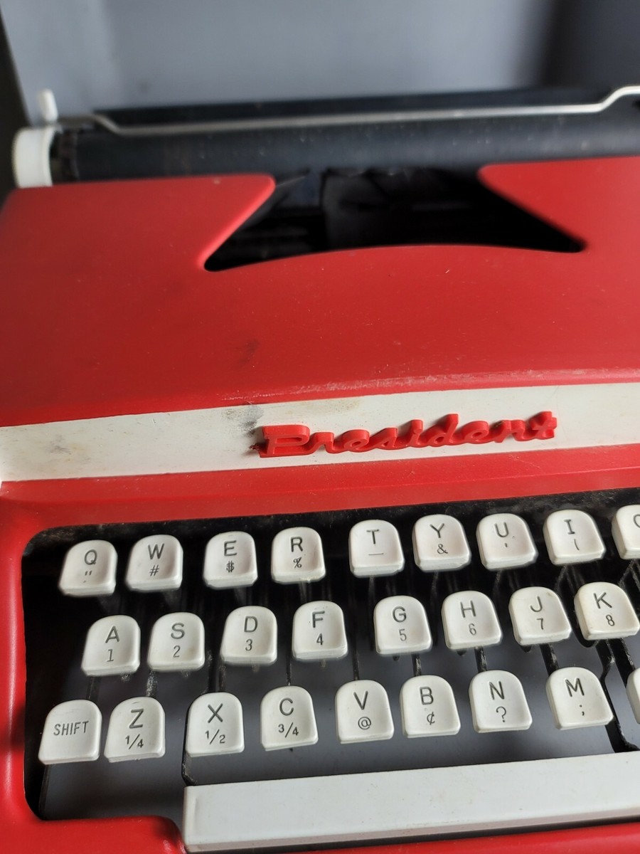 Vintage 60s Tom Thumb Children's Red President Typewriter w/ Case