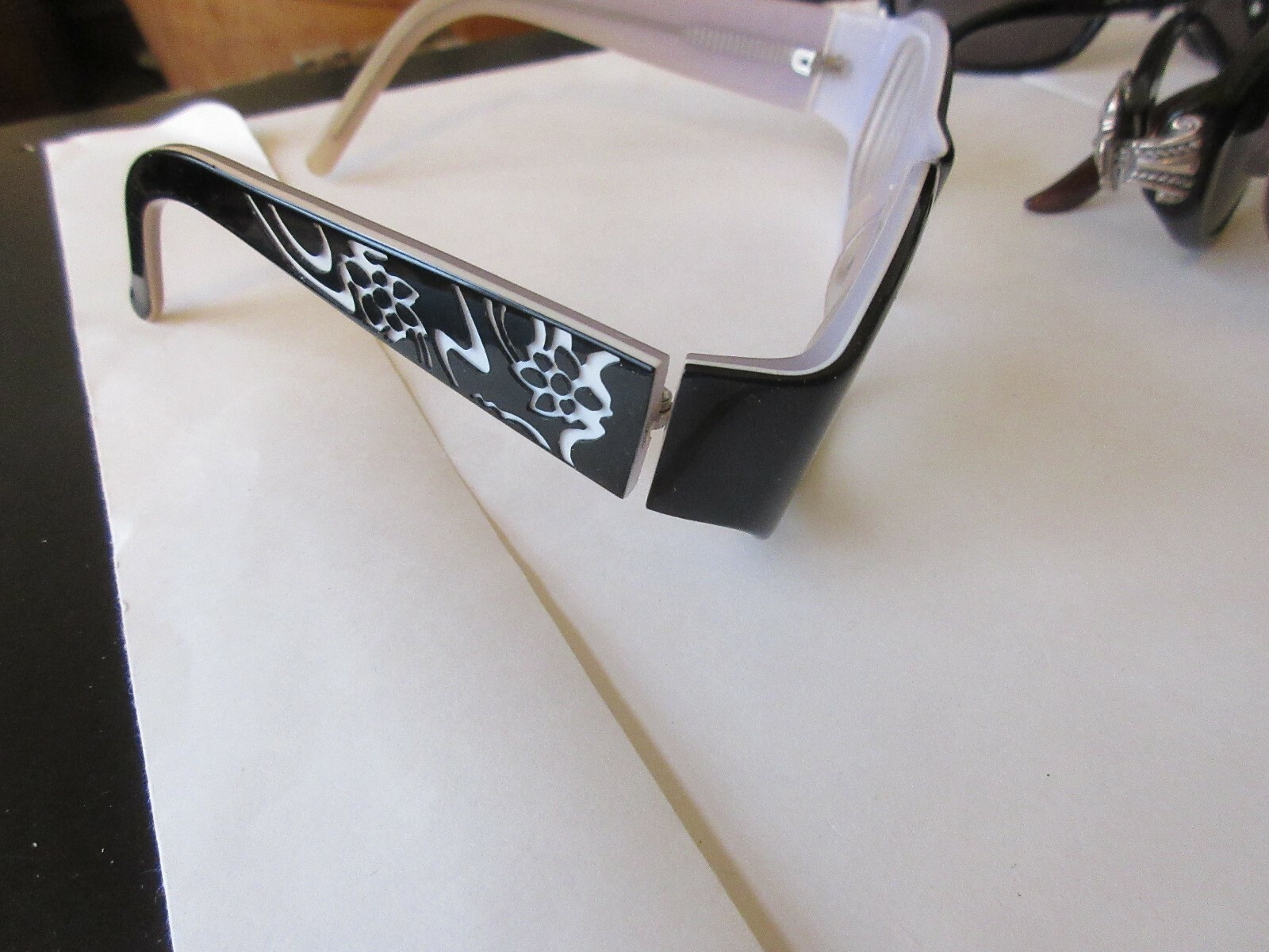 Eyeglasses , Sunglasses , Expensive Frames , Brig… - image 6